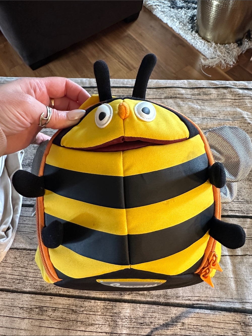 samsonite Bee 🐝 Backpack